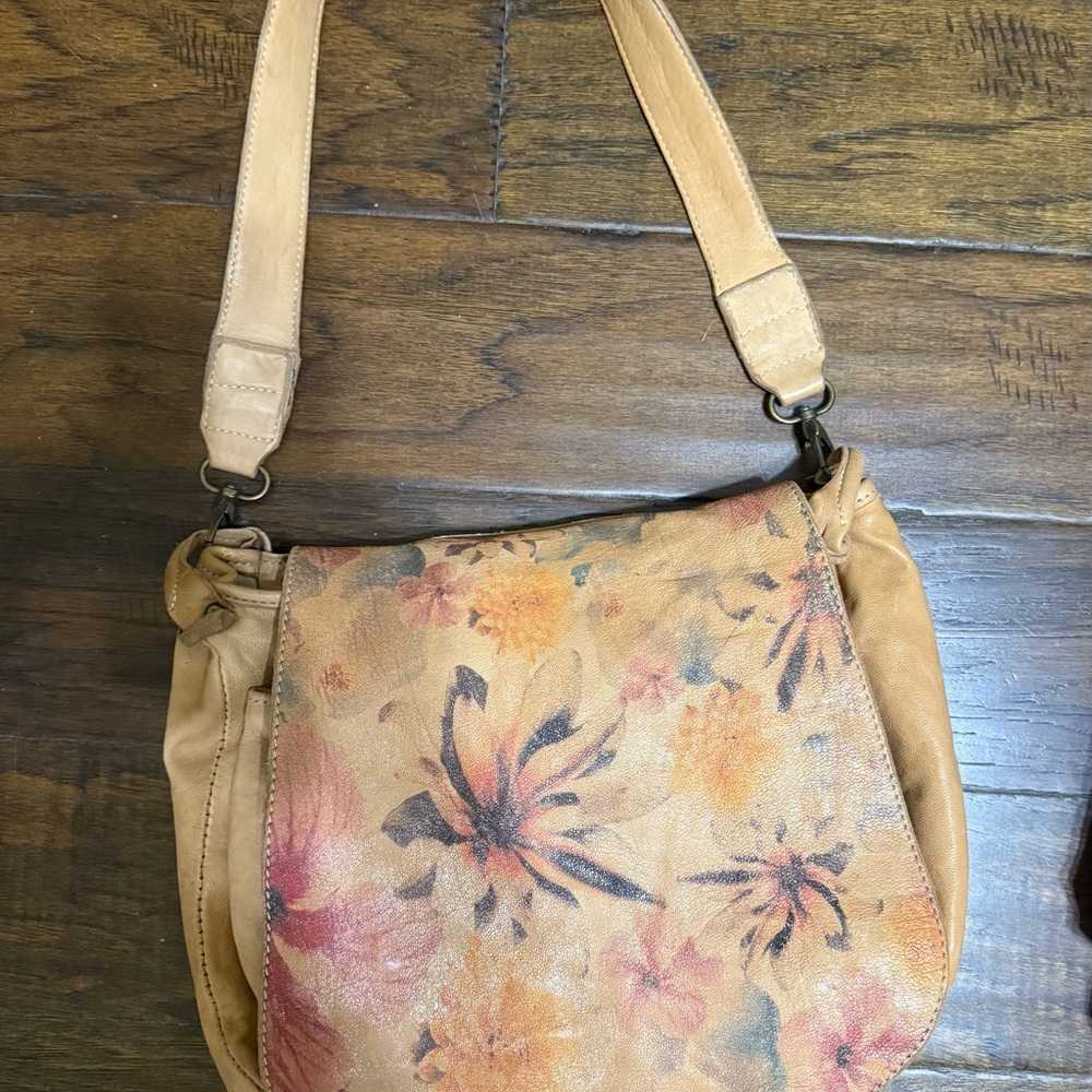 Sundance Floral Tan Leather Shoulder Bag